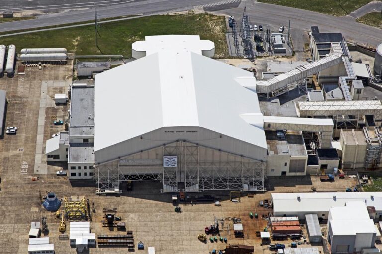 Spring Maintenance: Commerical Roofing Tips