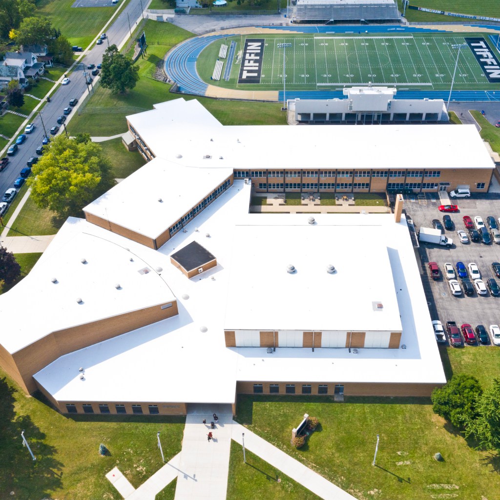 Commercial roof repair