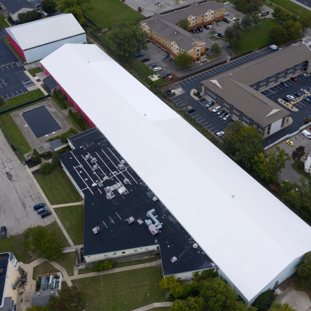 Commercial roof repair