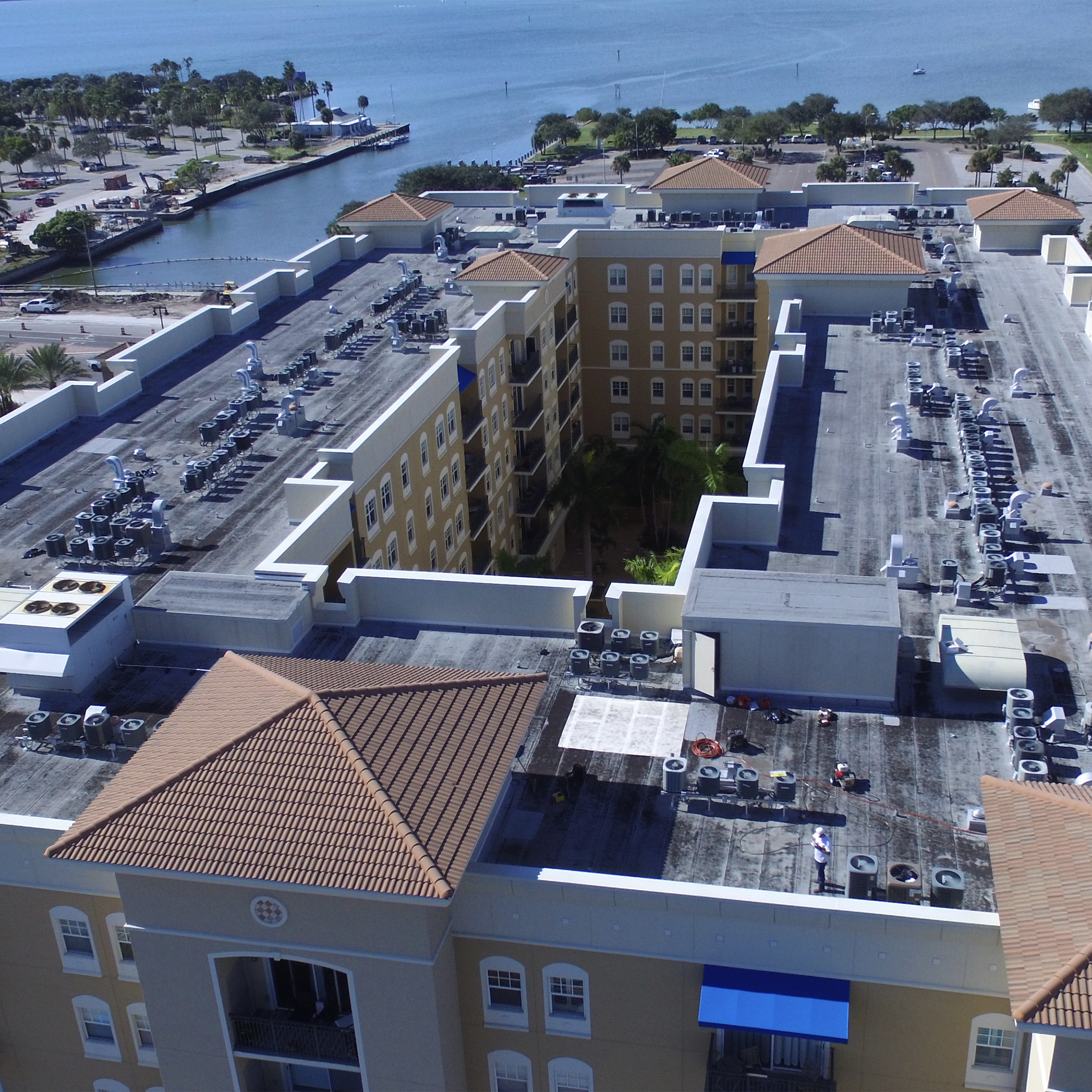 Commercial roof repair