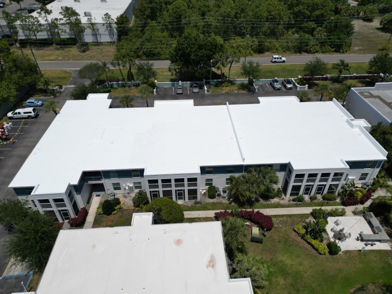 Roofing Systems to Withstand Severe Wind