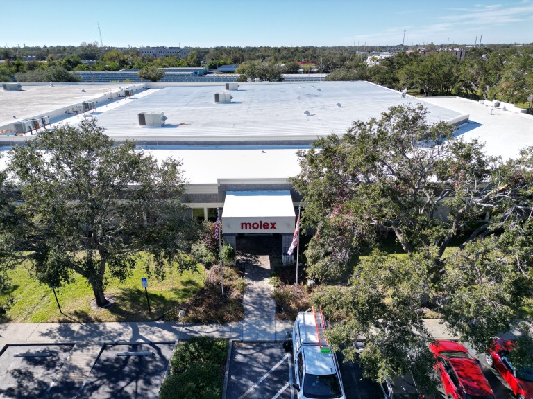 Setting SMART Goals for Your Commercial Roofing in 2026